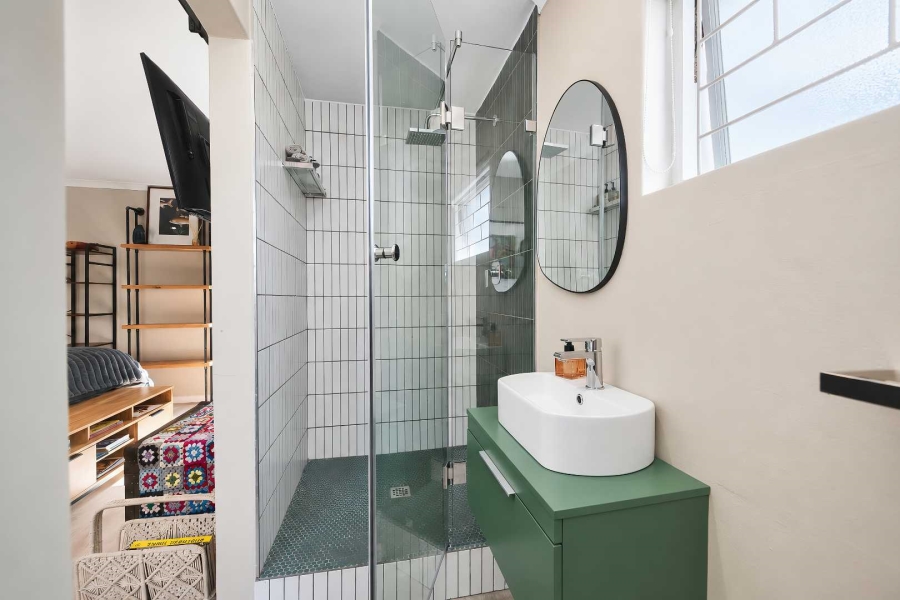 6 Bedroom Property for Sale in Northcliff Western Cape